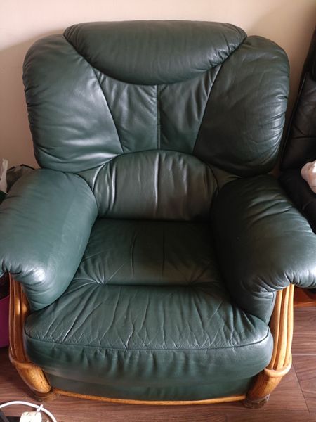 Green leather couch 2024 for sale