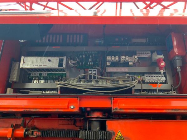 2004 SPIERINGS SK488-AT4 MOBILE TOWER CRANE. 278345444