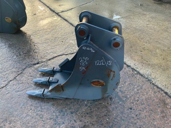 UNUSED 18" STRICKLAND BUCKET....50mm PINS.......1 278396236