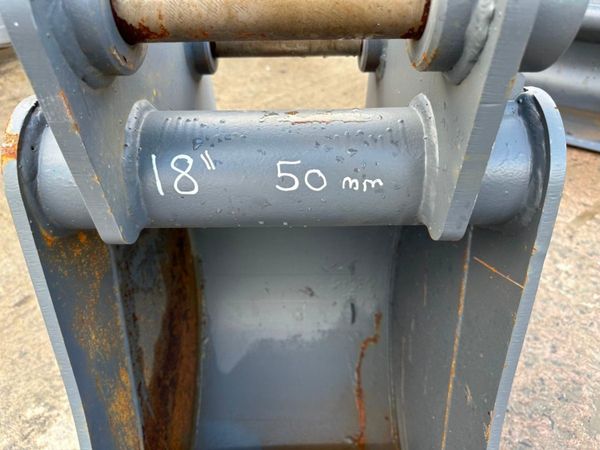 NEW 18" STRICKLAND BUCKET 50MM.....1213-2 278417535