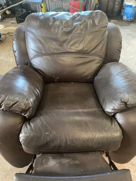 Donedeal recliner chairs hot sale