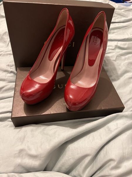 Gucci red high clearance heels