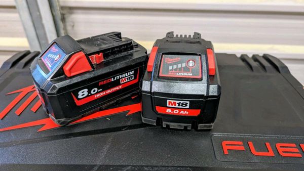 Milwaukee m18 8ah online battery