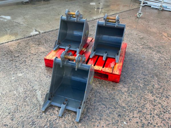 18" STRICKLAND DIGGING BUCKETS...35mm PINS...1210 278778944