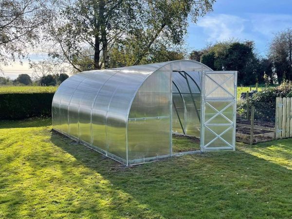 Greenhouse Strong (3m x 6m; 9.8ft x 19.6ft)