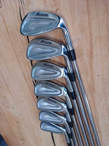 Mizuno top mp 60