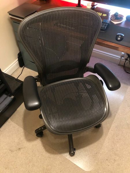 Herman miller aeron online classic adjustments