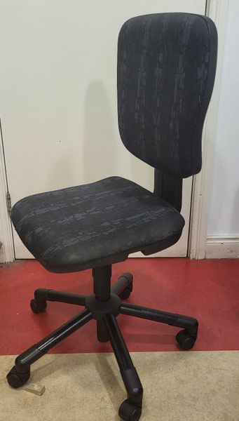 Chair deals 2nd hand