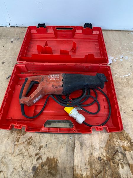 Hilti sabre online saw