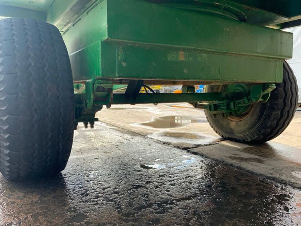 11000lt TRI AXLE BUNDED FUEL BOWSER......1530. 270657306