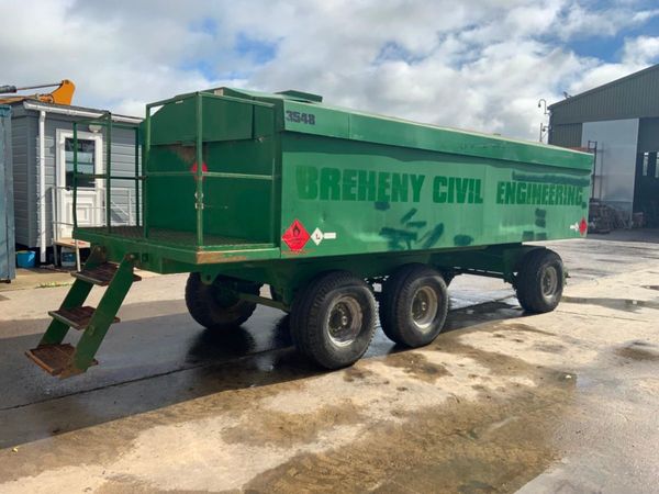11000lt TRI AXLE BUNDED FUEL BOWSER......1530. 270657301