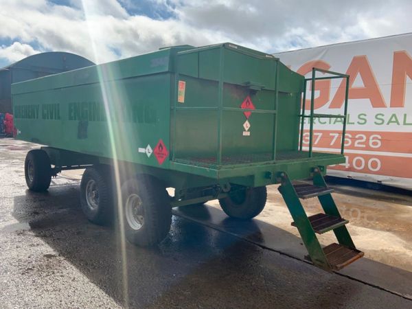 11000lt TRI AXLE BUNDED FUEL BOWSER......1530. 270657302