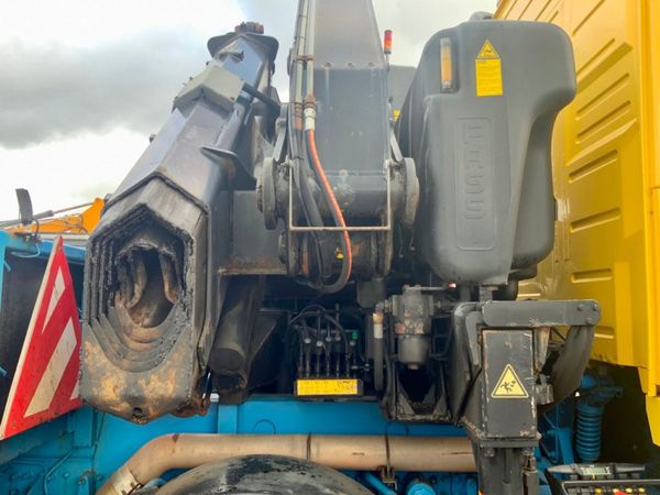 Volvo FH13 32t Rearlift 53t/mt Remote Fassi Crane. 270836199