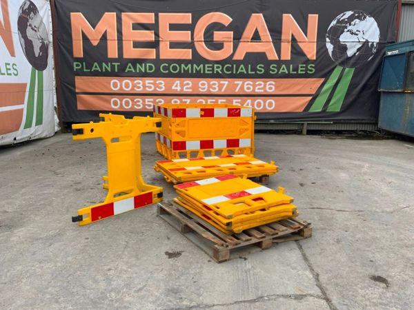 'LOCKGUARD' MANHOLE PEDESTRIAN BARRIERS. 270951209