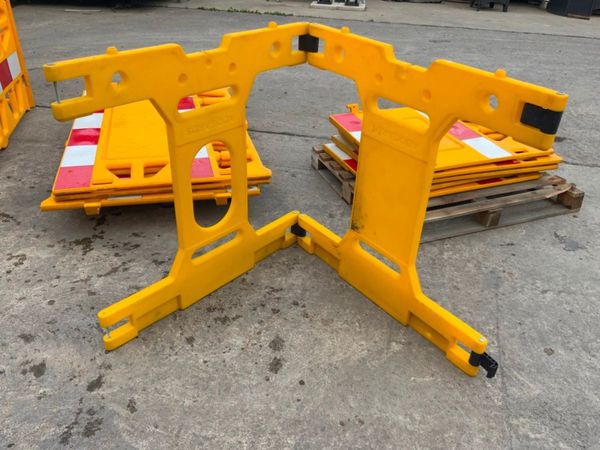 'LOCKGUARD' MANHOLE PEDESTRIAN BARRIERS. 270951210