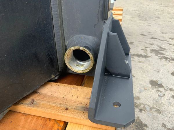 3 CIRCUIT OIL COOLER / RADIATOR ASSEMBLY 1203 270960456