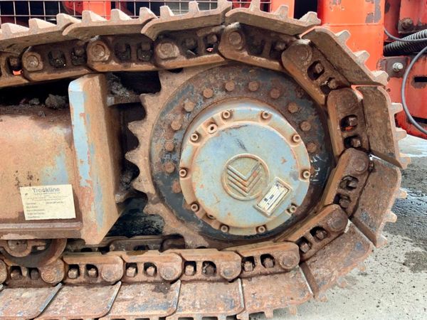 2003  FINLAY 760 TRACKED TROMMEL SCREENER. 271088352