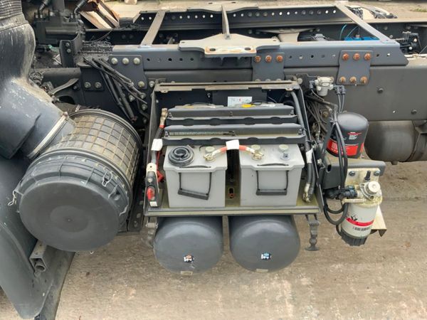 Renault D D320 Rear Lift Parts AND Spares. 271105593