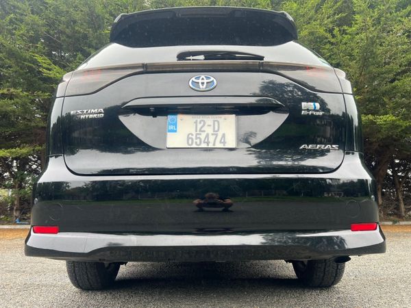 12 toyota estima 2.4 hybrid high spec 271103213
