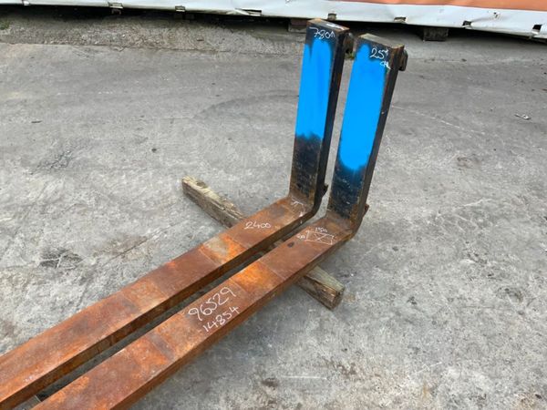 2400mm EXTENDED  FORKS...25" CARRIAGE....1125. 271230623