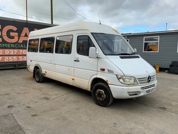 Mercedes-Benz Vario 16 Seater Wheelchair Accessib 271839813