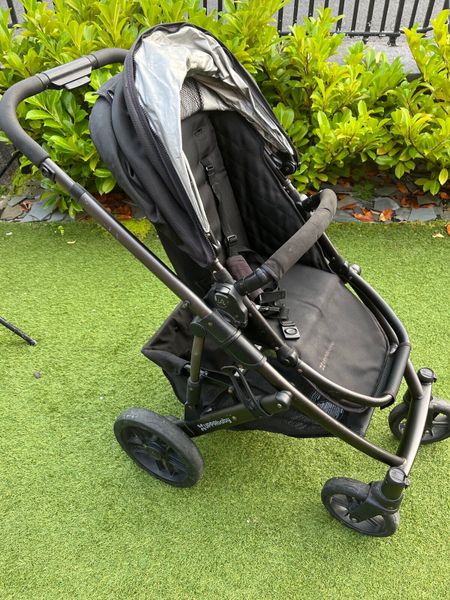 Uppababy vista shop for sale used