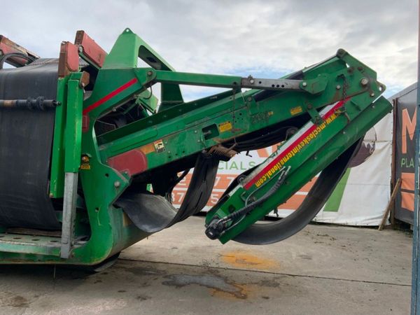 2013 MC CLOSKEY B230 TRACKED WASTE SCREENER. 271925234