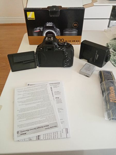 used nikon d5600 for sale