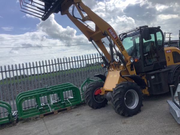New DGM 920 Pro four wheel loader 273180186