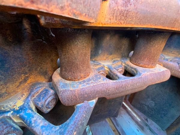 D6 CAT CATERPILLAR DOZER TRACKS AND PADS....... 273358578