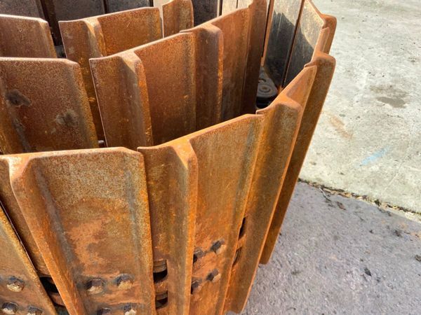 D6 CAT CATERPILLAR DOZER TRACKS AND PADS....... 273358581