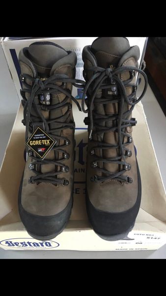 Hiking boots Bestard Coto BH3 for sale in Co. Limerick for 200 on DoneDeal