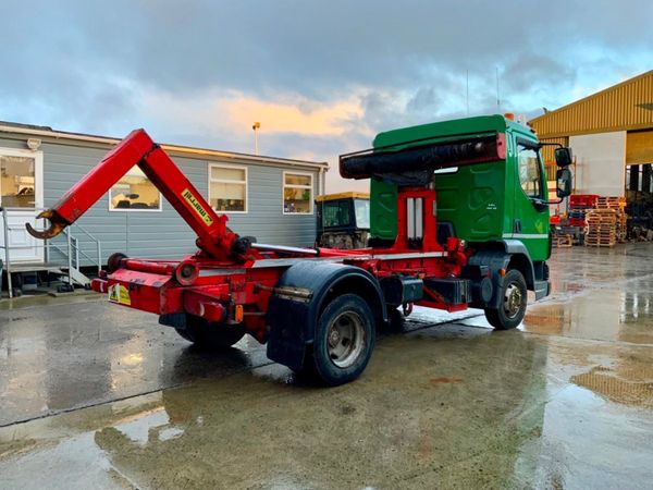DAF LF 7.5t Hook Loader Skip Truck 284114966