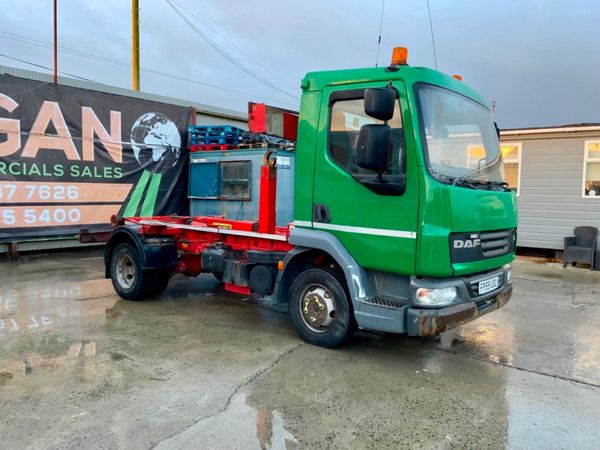 DAF LF 7.5t Hook Loader Skip Truck 284114960