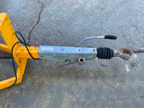 SINGLE AXLE BRAKED TRAILER ASSEMBLY. 284475216