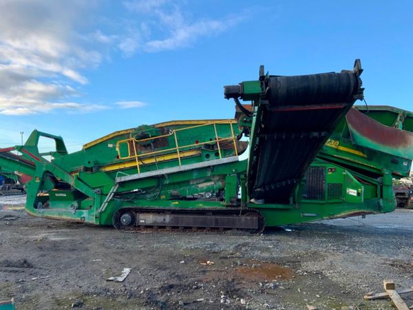 2013 MC CLOSKEY B230 TRACKED WASTE SCREENER. 284475238