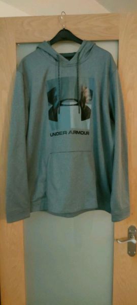 Men's under clearance armour hoodie xxl