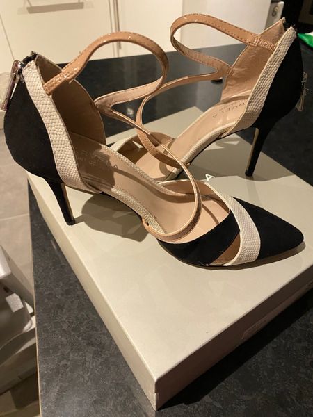 Carvela hotsell heels sale