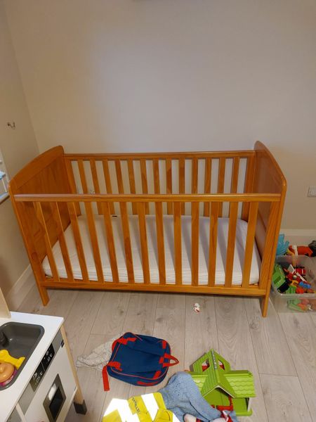 Used cot best sale beds for sale