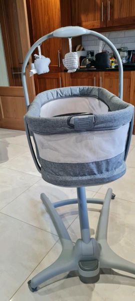 Chicco baby hug 4 in 1 for sale in Co. Cork for €120 on DoneDeal