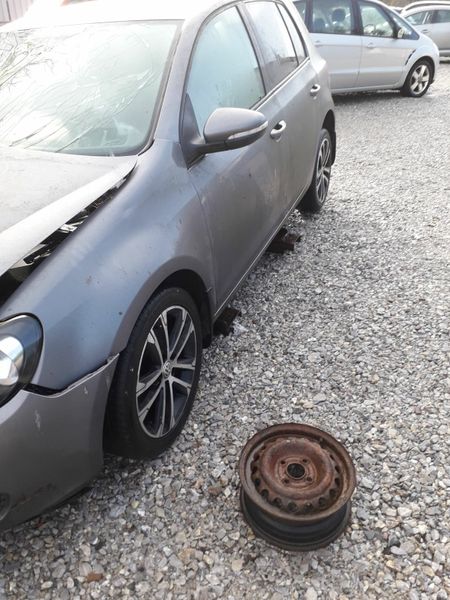 10 golf 1 6tdi for parts for sale in Co. Cork for 1 on DoneDeal