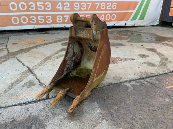 24" TOOTHED BUCKET....65mm PINS......#5/65.. 284813669