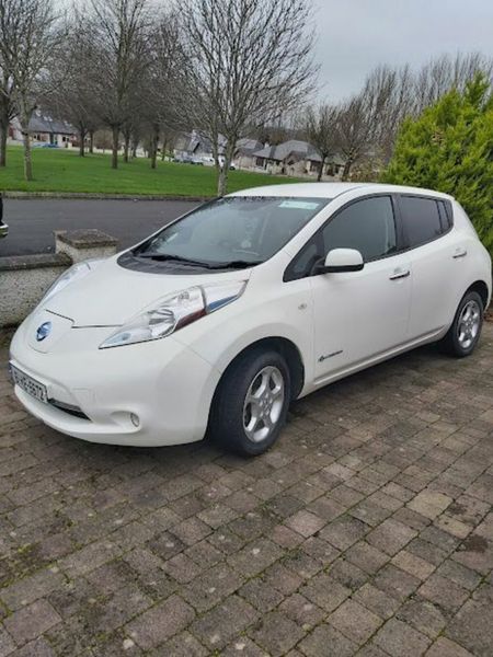 Nissan leaf deals acenta 2016