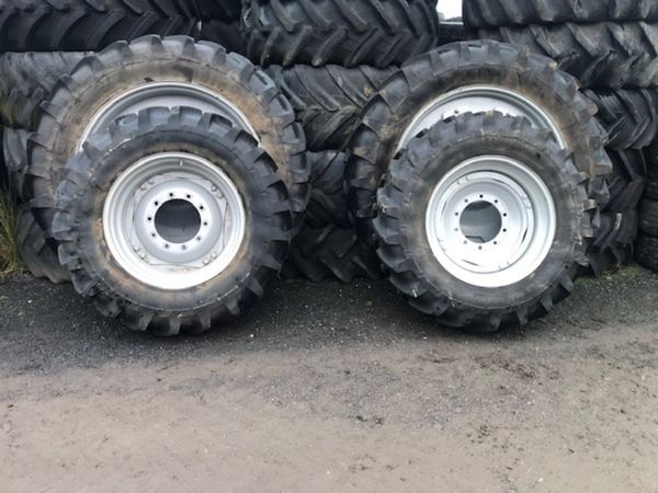FULL SET Row Crop Wheels 420/80R46 & 380/85R30