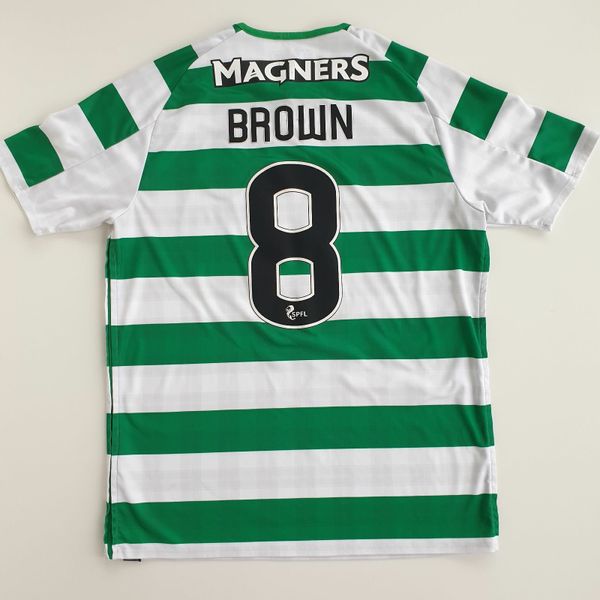 Celtic home shirt  Scott Brown size M