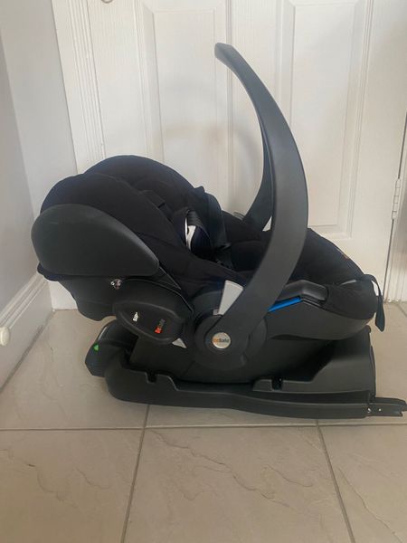 Cybex hotsell izi go