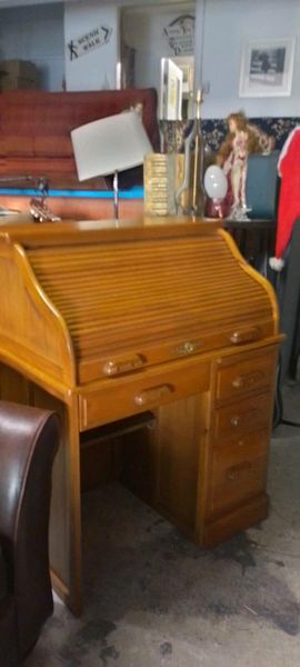 Oak express deals roll top desk