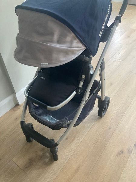 Uppababy cruz 2024 sale 2017