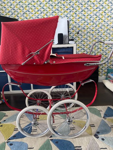 Silver cross dolls outlet pram red polka dot