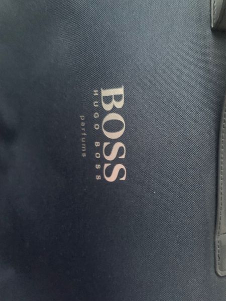 Sac hugo boss online parfum